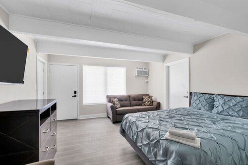 Jersey Shore Stay | New Near Beach & Boardwalk