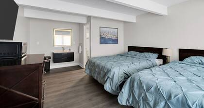 Jersey Shore Stay | 2 Beds, Free Parking, Pool