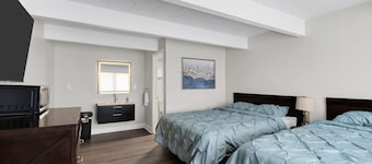 Jersey Shore Stay | 2 Beds, Free Parking, Pool