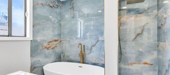 Luxury Breezy Beach Condo | Jersey Shore Stay