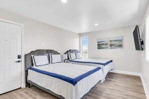 Room - Luxury Breezy Beach Condo | Jersey Shore Stay (Seaside Heights)