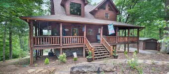 Whippoorwill Calling - Endless Mountain Views, Hot Tub and Fire Pit