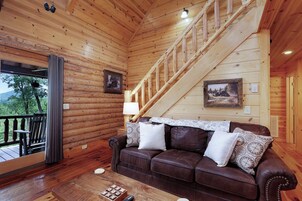 Cabin, Multiple Beds, Hot Tub, Mountain View (Whippoorwill Calling) | Living area