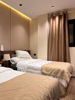 WiFi - Perfect studio with AC in charming 6 October city (6 October)
