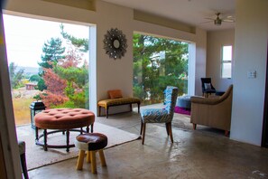 Living area - Casa Artistica Valle de Guadalupe (Valle de Guadalupe)
