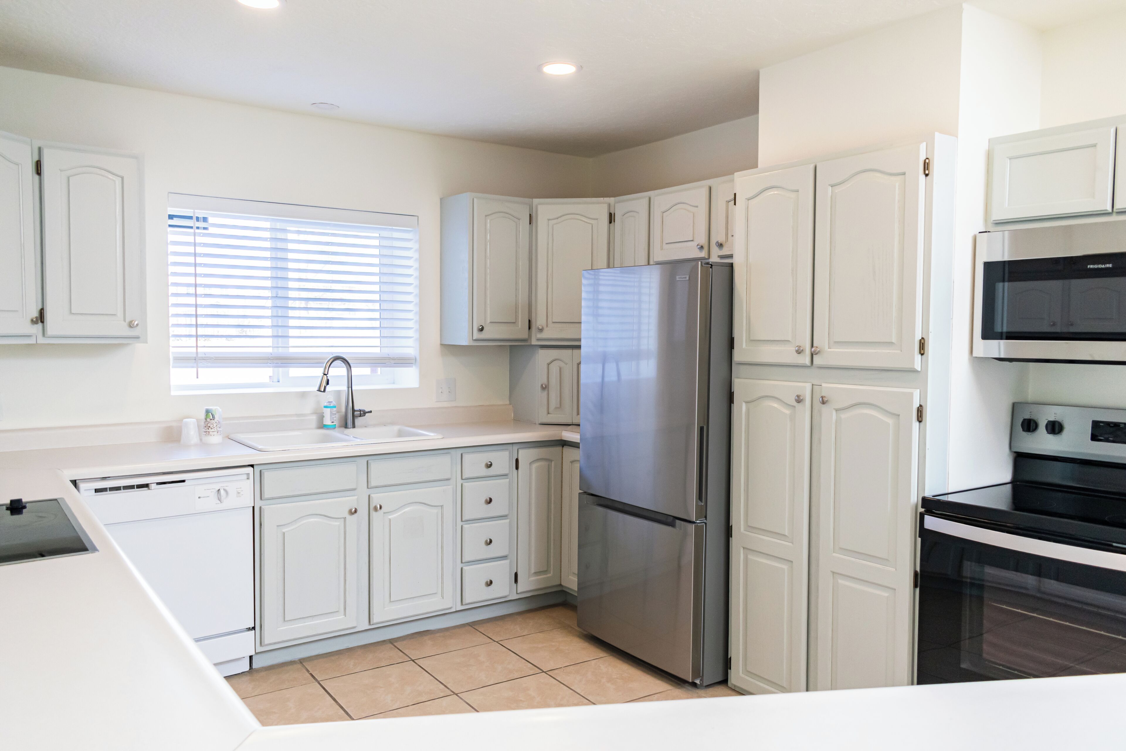 Basic Apartment | Private kitchen