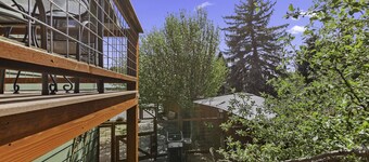 Charming Studio with Mtn.Views,Walk to Dwntwn