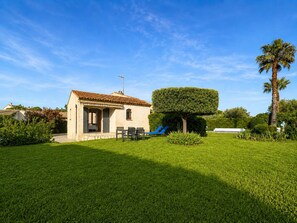 Terrace/patio - Lodging with garden - near sea & circuit Paul Ricard (Le Beausset)