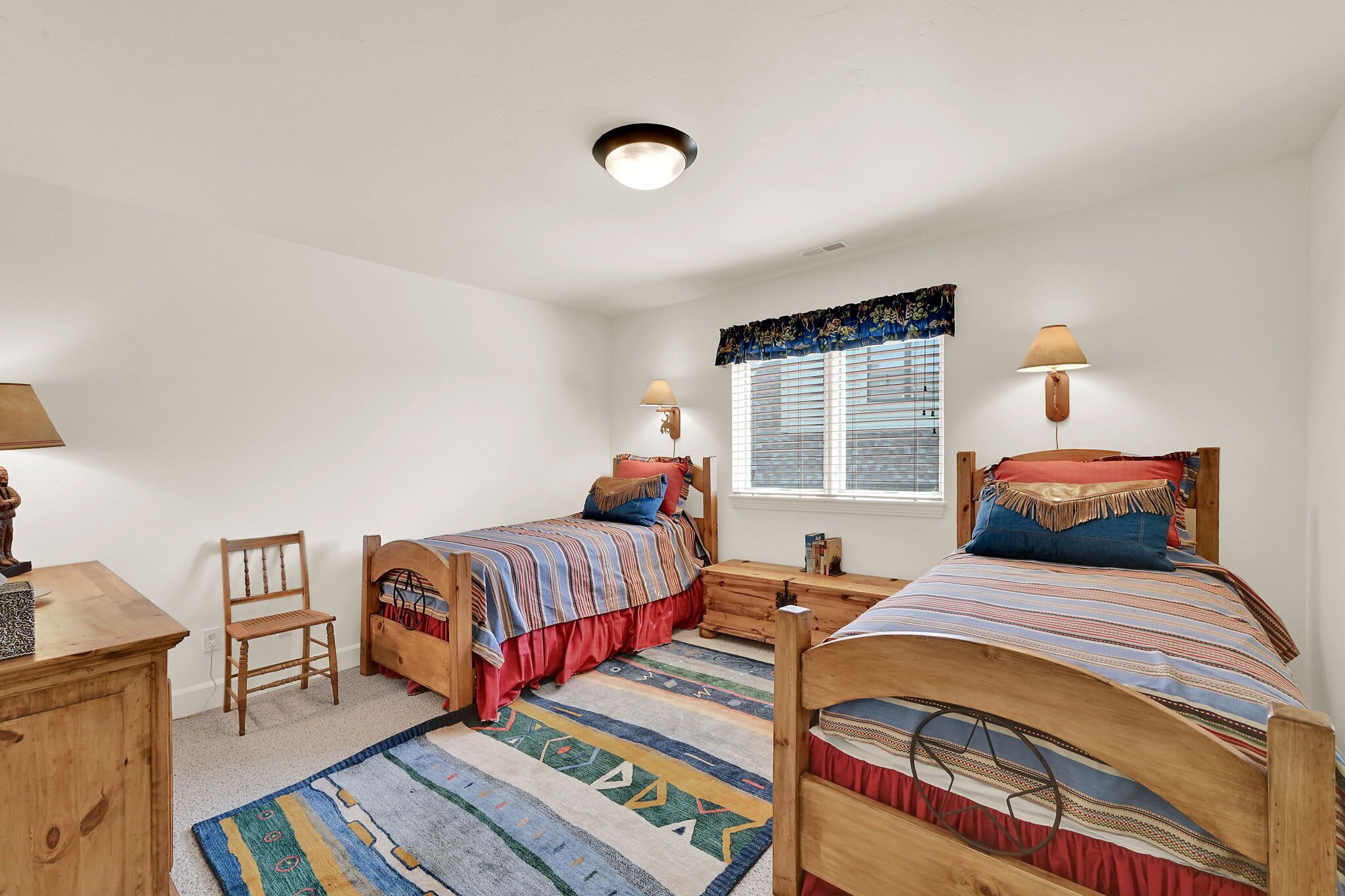 7 bedrooms, iron/ironing board, travel cot, WiFi
