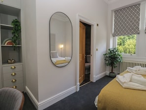 15 bedrooms, individually decorated, individually furnished, free WiFi - Brettargh Holt Mansion Sleeping 32 (Kendal)