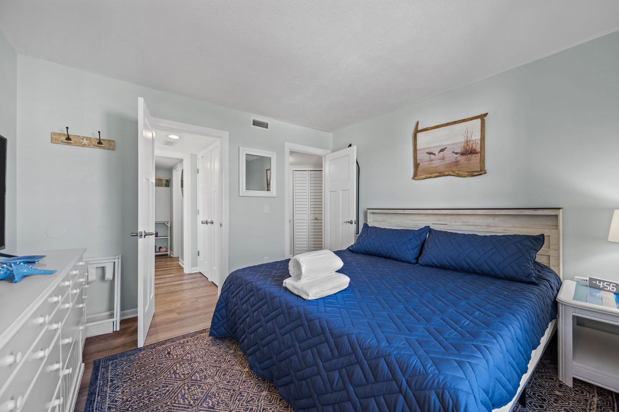 Desk, iron/ironing board, travel cot, free WiFi