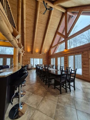 Dining - The Cormorant (Sainte-Brigitte-de-Laval)