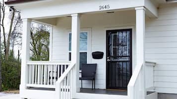 House | 1 bedroom
