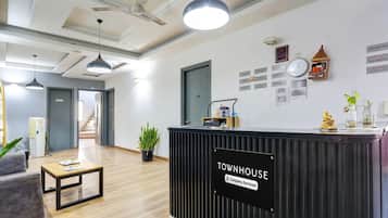 House | Reception