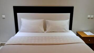 Double Room, 1 Double Bed, Private Bathroom | Free WiFi