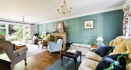 Big 5-Bed Home | Garden & 5 Min to Blenheim Palace