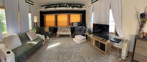 Smart TV, videojuegos y libros