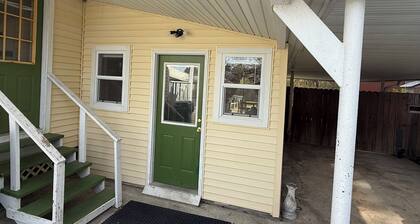 Private Bayou Guest Suite Retreat Near Fishing and Boat Access