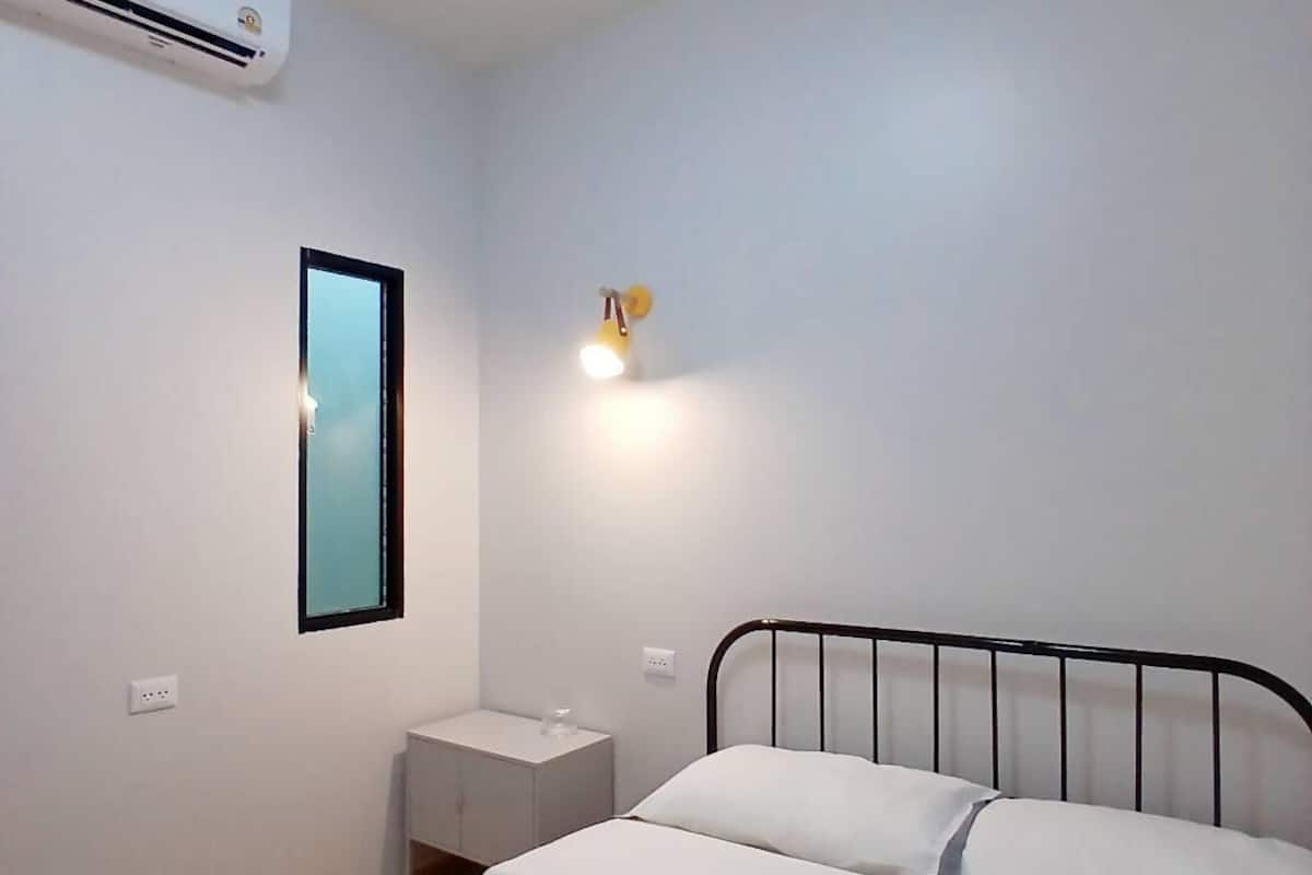 Superior Double Room | Desk, laptop workspace, free WiFi