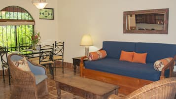 Apartment, Smoking | 1 bedroom