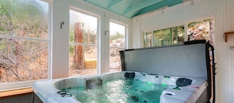 Martindale Manor | Historic Mountain Retreat w/ Hot Tub & Game Room