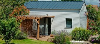 Jungle-style wooden accommodation with breakfasts included
