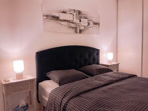 Iron/ironing board, WiFi, bed sheets - ENJOY A DREAM HOLIDAY in Juan-les-Pins, 4th floor (Antibes)