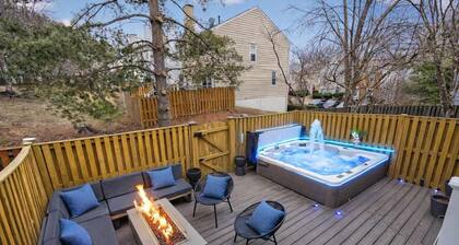 Hot Tub Retreat- Close to DC
