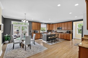 Dining - Spacious Fredericksburg Home in Quiet Cul-de-Sac (Fredericksburg)