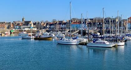 MAY
COTTAGE | Holiday Accommodation Anstruther