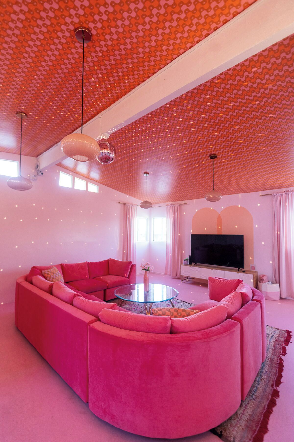 Viral Pink Desert Home  4 Min Jtnp  Cowboy Pool  Spa  Ping Pong  Hammocks - Twentynine Palms, CA