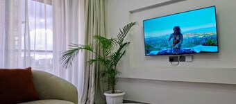 Wonderful 1-bedroom apartment with fitness room and heated pool in Nairobi
