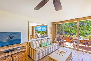 Smart TV, ping pong - Beachfront Ka'anapali Villa - Vacation West Maui (Lahaina)