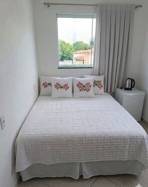 Hypo-allergenic bedding, pillow-top beds, free WiFi, bed sheets - Suíte  (Canavieiras)