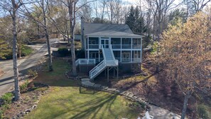 Exterior - Lakefront + Quiet Cove + Dock + Fire Pit + 4 Kings + Bunks (Seneca)