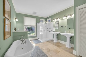 Hair dryer, towels, toilet paper - Lakefront + Quiet Cove + Dock + Fire Pit + 4 Kings + Bunks (Seneca)