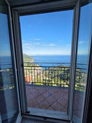 Interior - Ravello between sky and sea Apartment for couples with sea view (Ravello)