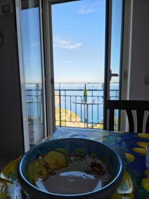 Interior - Ravello between sky and sea Apartment for couples with sea view (Ravello)