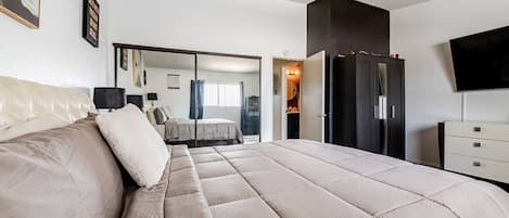 1 bedroom, iron/ironing board, WiFi, bed sheets