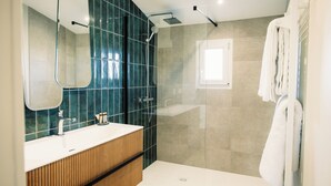 Habitación Deluxe doble, vistas al jardín | Baño