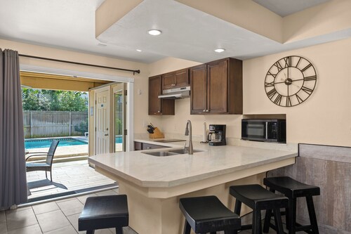 Cozy 1-bedroom with pool in awesome South Padre Island