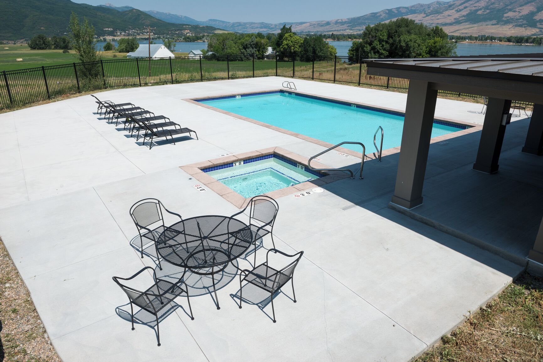 Beheizter Pool
