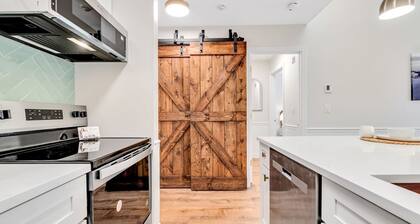 New Cape Cod Condo Near Beaches