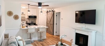 New Cape Cod Condo Near Beaches