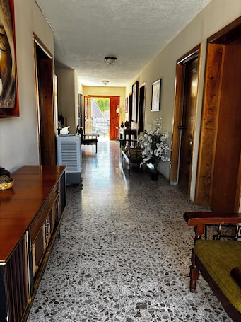 Interior. HOTEL FRANCO