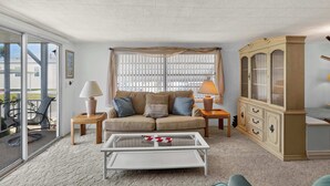 Unclassified image, 2 of 35, button - Charming Coastal Trailer Home with Private Parking (Venice)