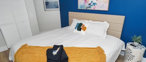 Iron/ironing board, travel cot, free WiFi, bed sheets