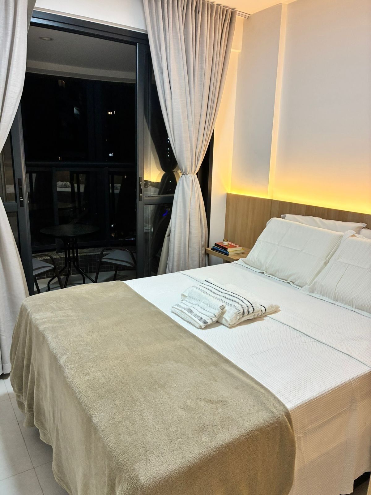 Comfort Apartment, Beach View | Free WiFi