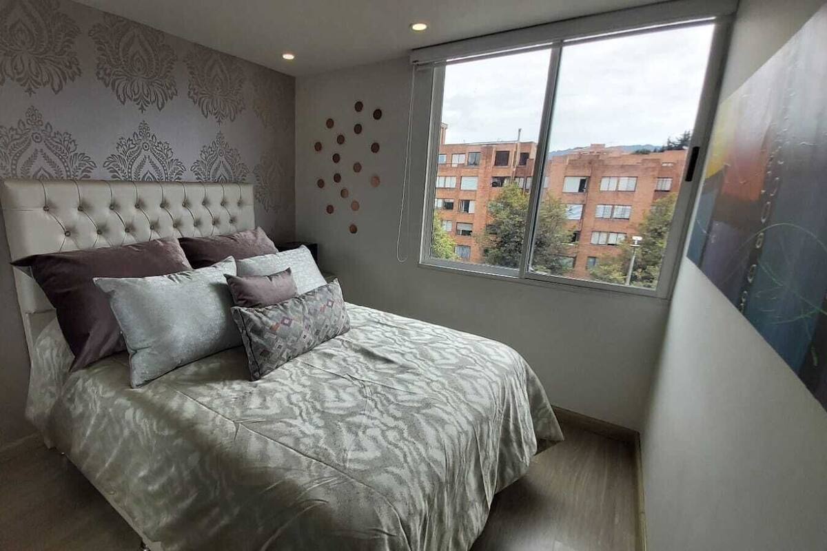 Comfort Apartment, City View
