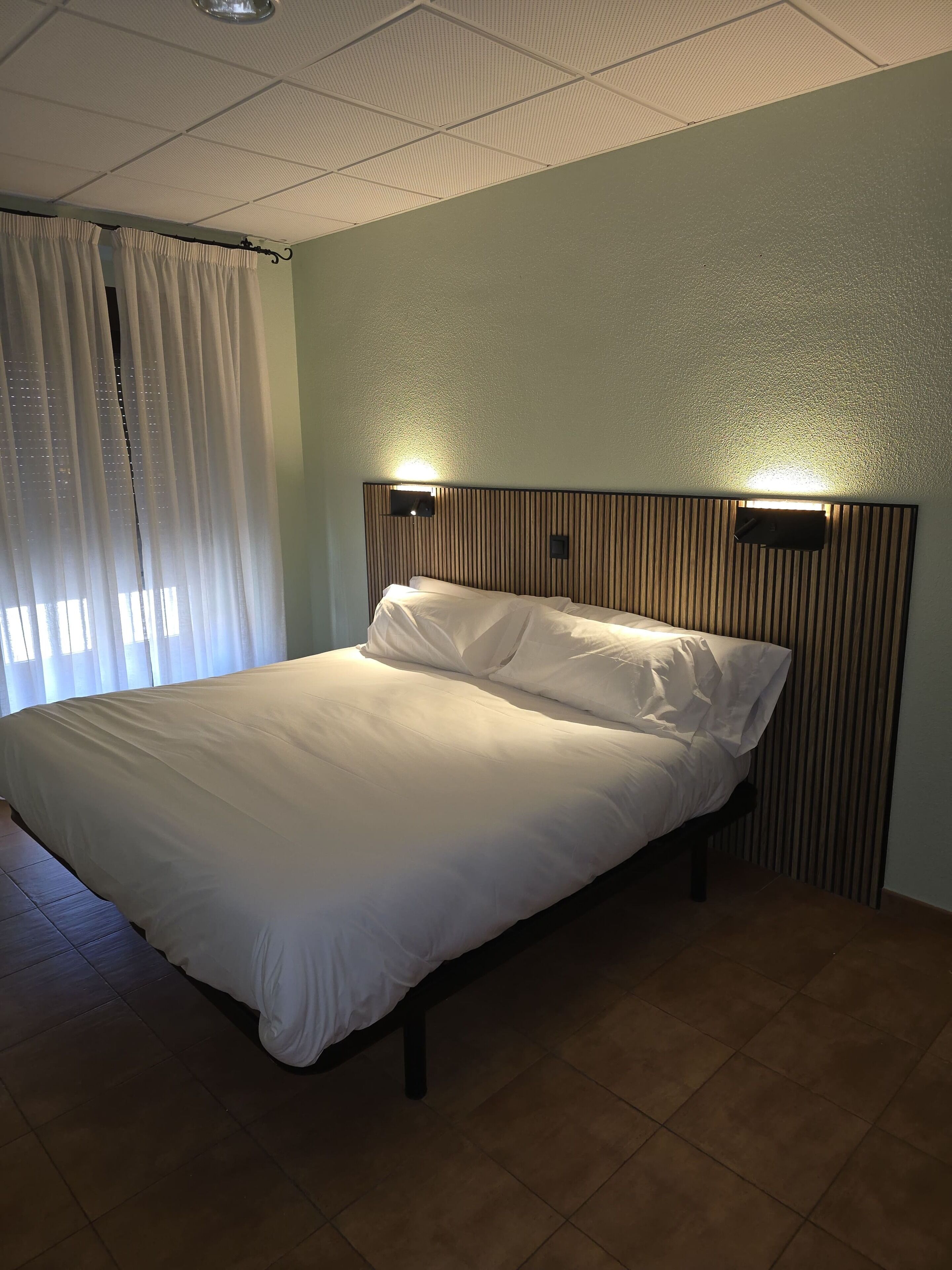 Bureau, Wi-Fi gratuit
